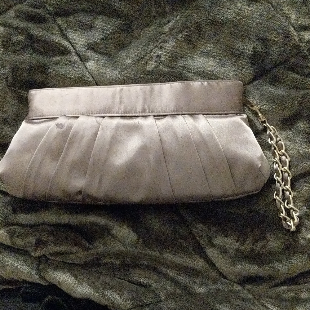 Chic Satin Clutch with Rhinestone Detail - Picture 4 of 4